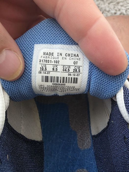 Adidasi NIKE nr 44 cu interior 28,5 stare IMPECABILA purtați doar de 4-5 ori