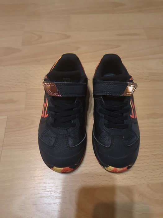 Adidași băieți Artengo mărimea 30 .Preț 60 lei