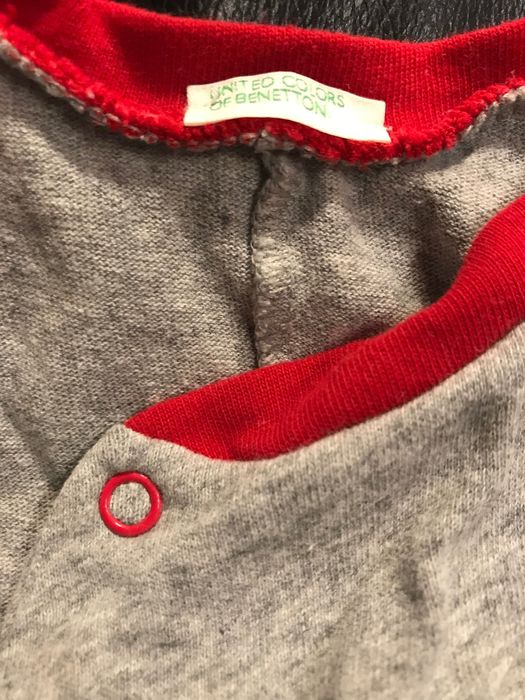 Ромпери Guess и Benetton 6-9 м.