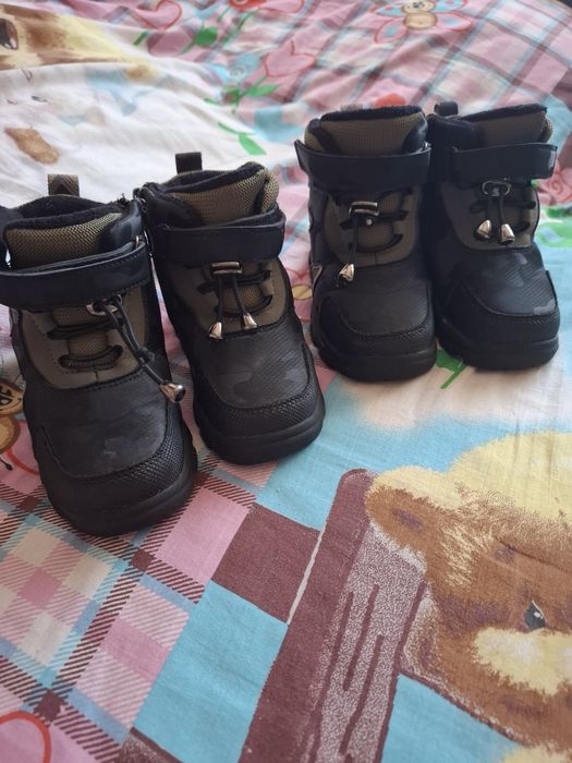 Продам зимние  детские ботинки