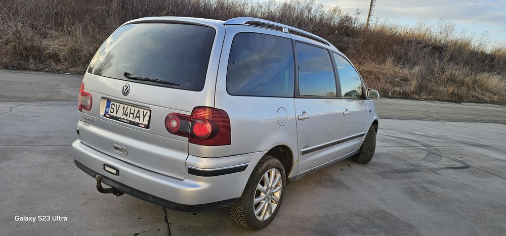 Vand Volkswagen Sharan 4x4    1.9 Tdi~116 Cp 7 Locuri