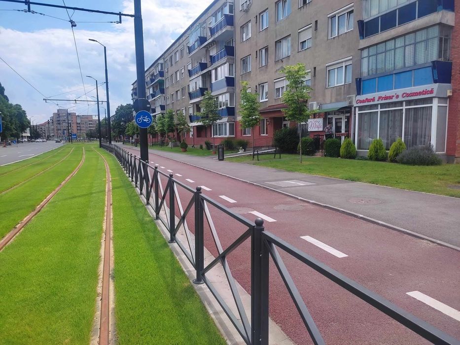 Închiriez scaun în regim PFA Cantemir 75 Oradea