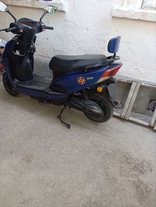 Скутер сотилади хали янги