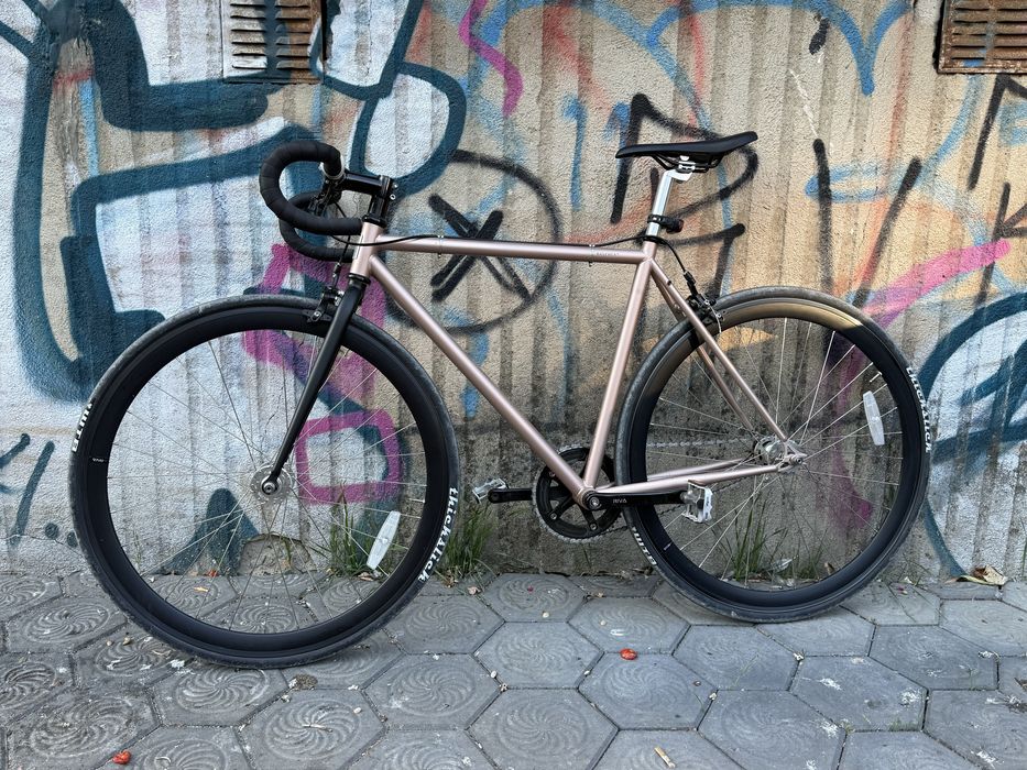 Bicicleta Single Speed / Fixie - Riva Basement