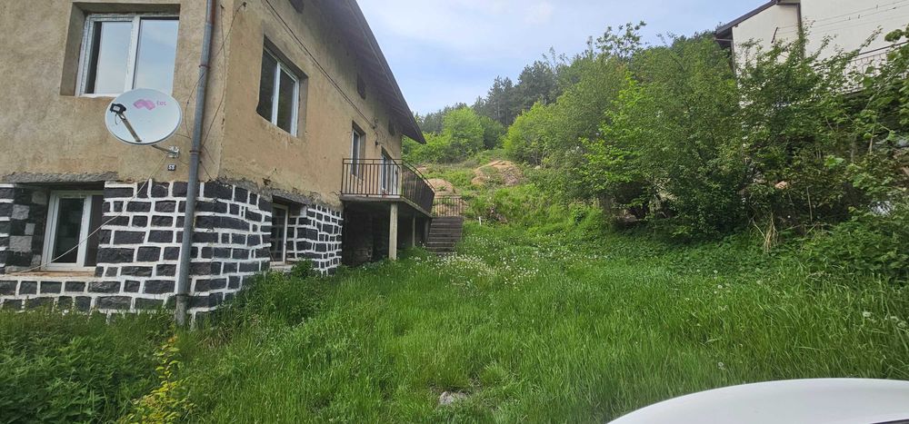 Продава се Къща в с. Кладница, Област Перник - 200 кв.м за 845 €/кв.м - Снимка #18