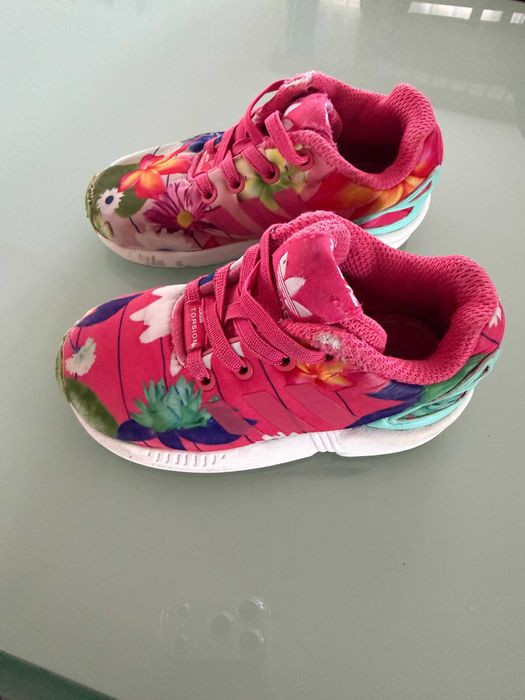 Маратонки Adidas за момиче размер 22