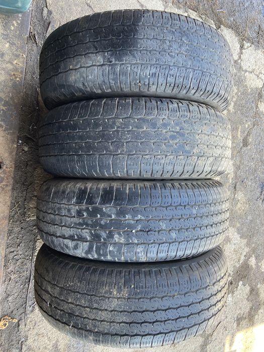 Продам шины 245/65 R17