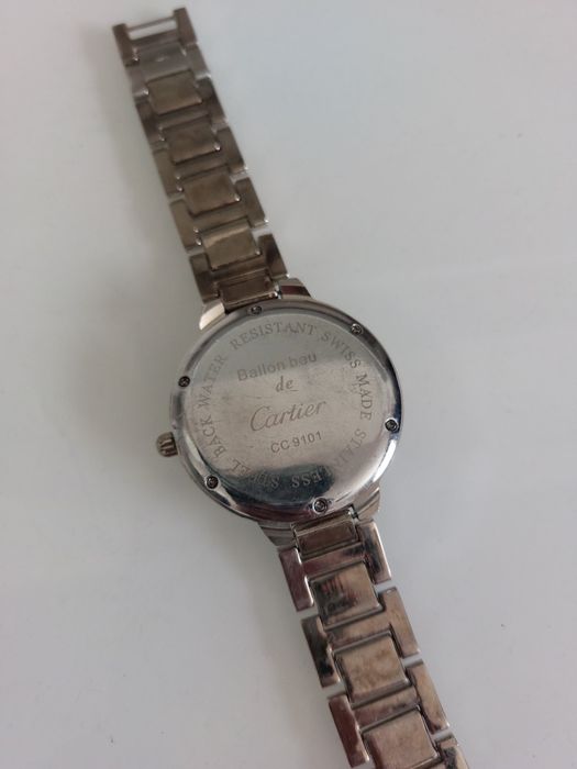 Здравейте продавам този часовник на марката Cartier