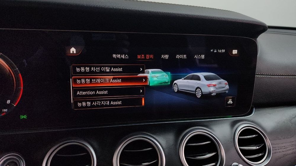 Benz (Mercedes-Benz) E- Class E250 AMG Line