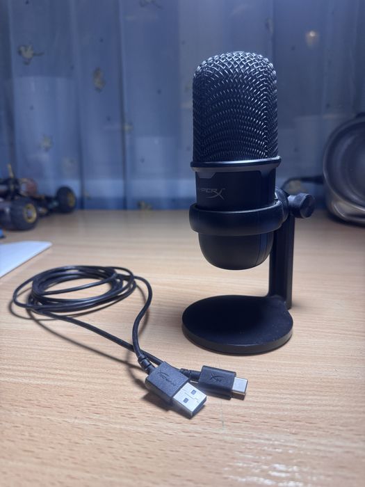 Микрофон HyperX Solocast