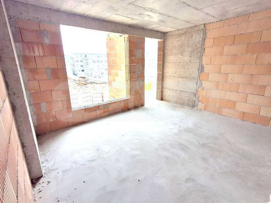 Продава се Тристаен апартамент в Варна, Гръцка махала - 113 кв.м за 868 €/кв.м - Снимка #3
