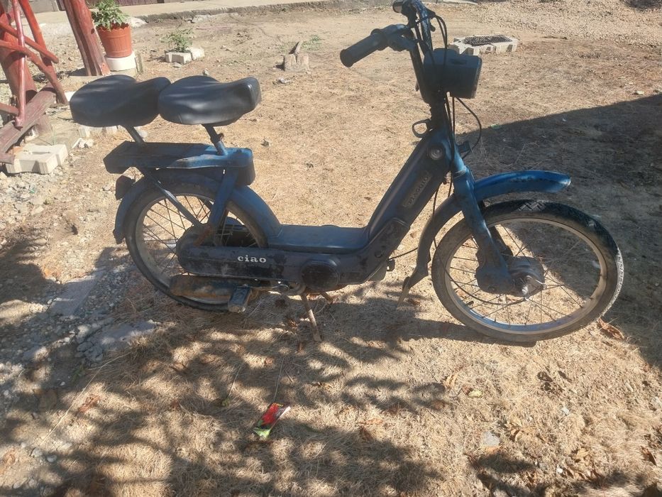 Vând moped cu pedale