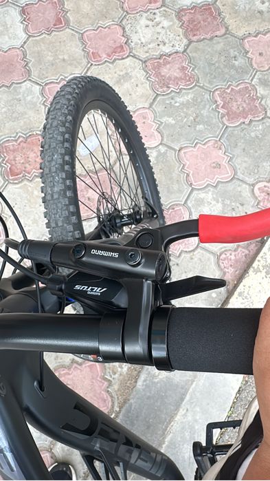 Erec xt300,велосипед двух подвес