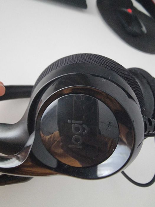 Casti logitech noi