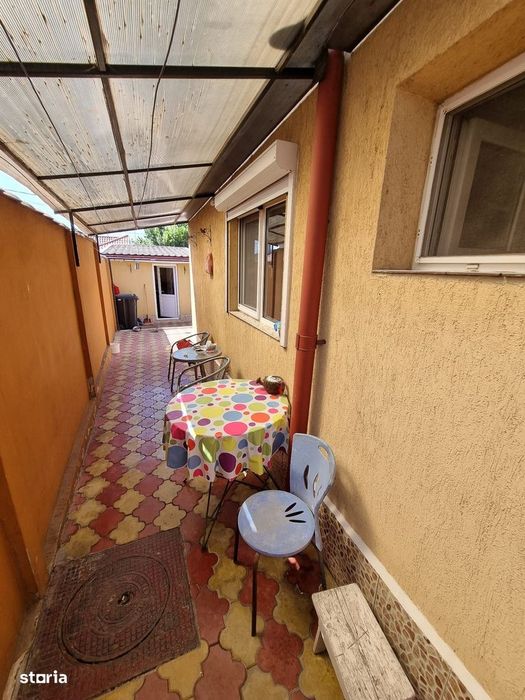 Dacia-  casa cu 5 camere de caramida