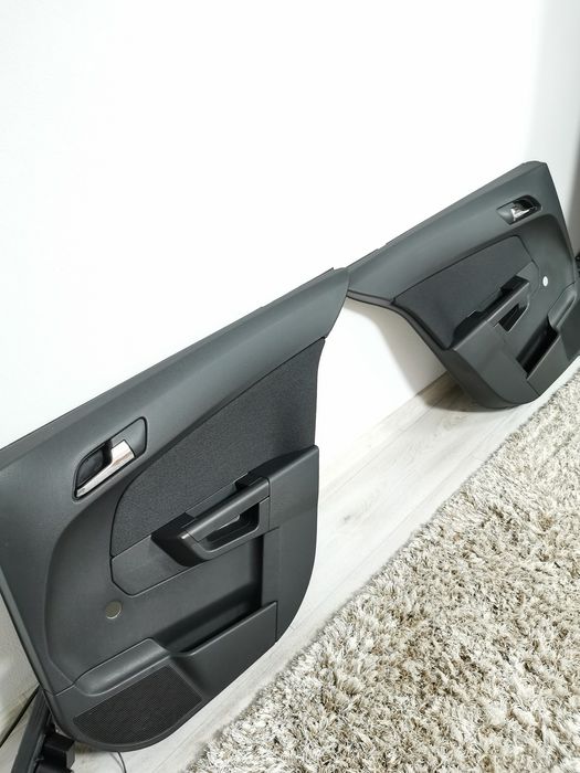 Piese originale Opel Astra H hatchback