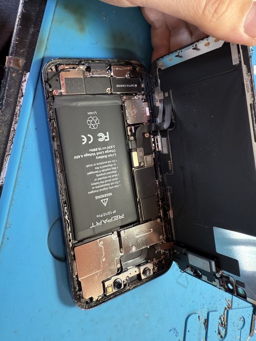 Reparatii telefoane, service gsm iPhone/Samsung