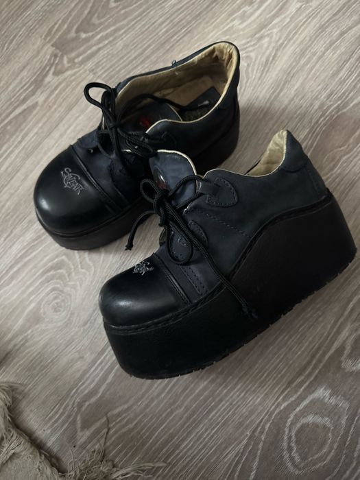 Swear london track 02 42-43 size