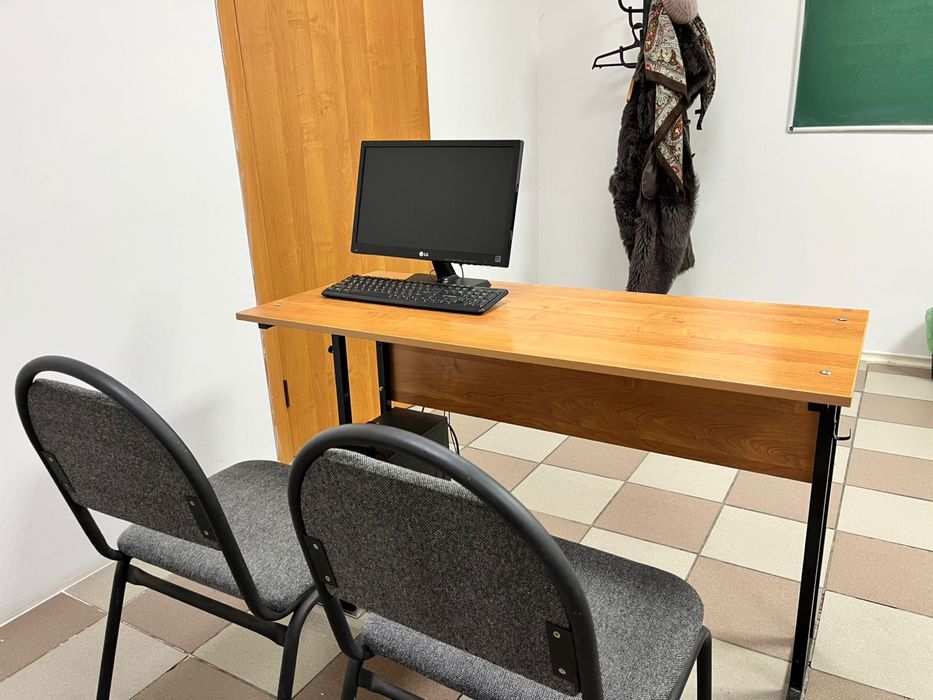 Продам парты и стулья