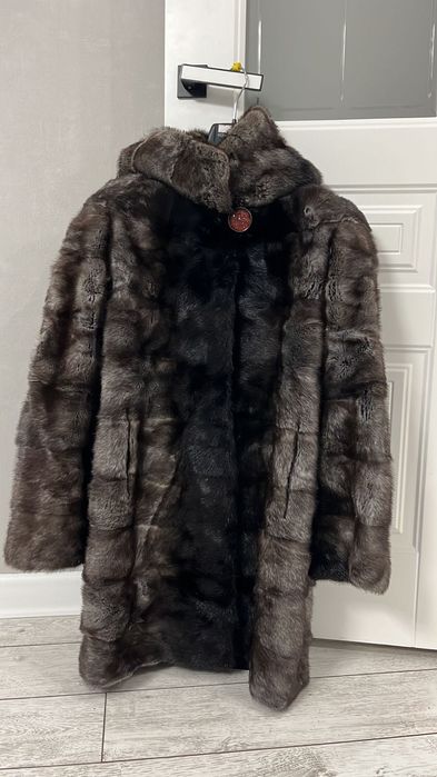 Норковая шуба с капюшоном