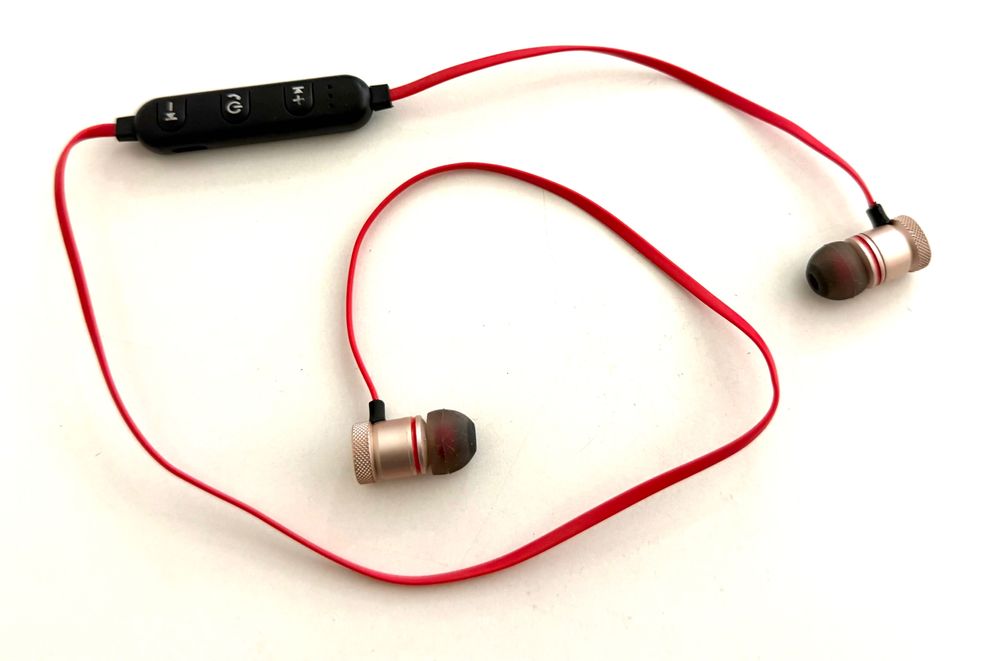 Спортни Магнитни Bluetooth Слушалки за Бягане 5.0