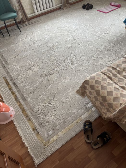 Продам ковер 5*4 шелк 100%