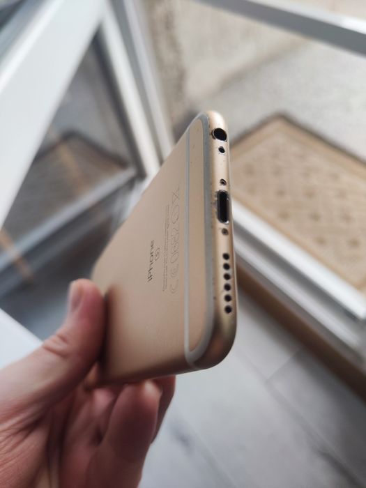 Продавам iPhone 6S