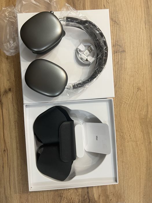 Airpods max UA ( Livrare cu verificare ! ) DOAR ALB MAI AM