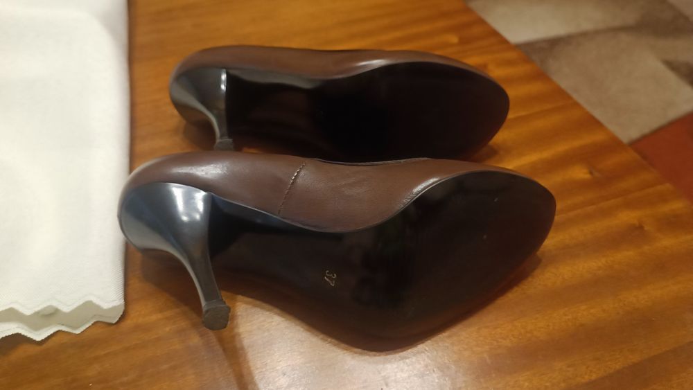 Дамски обувки 37 номер