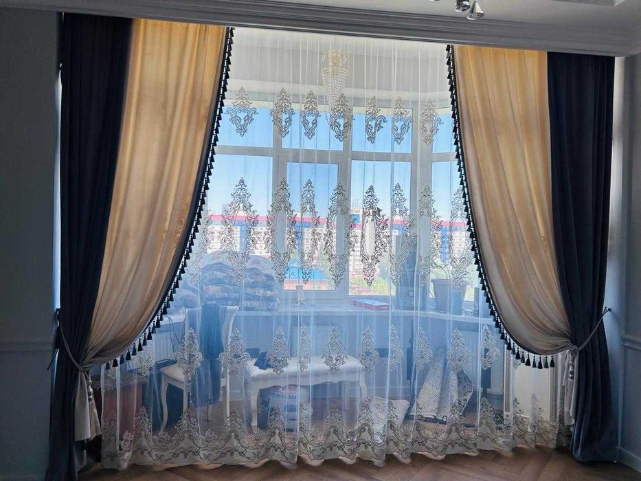 Продам шторы б/у