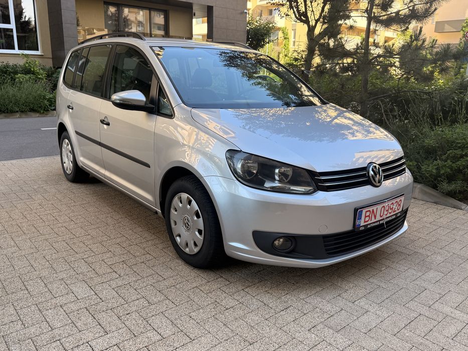 VOLKSWAGEN Golf 2013