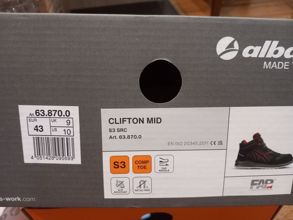 Защитни работни обувки