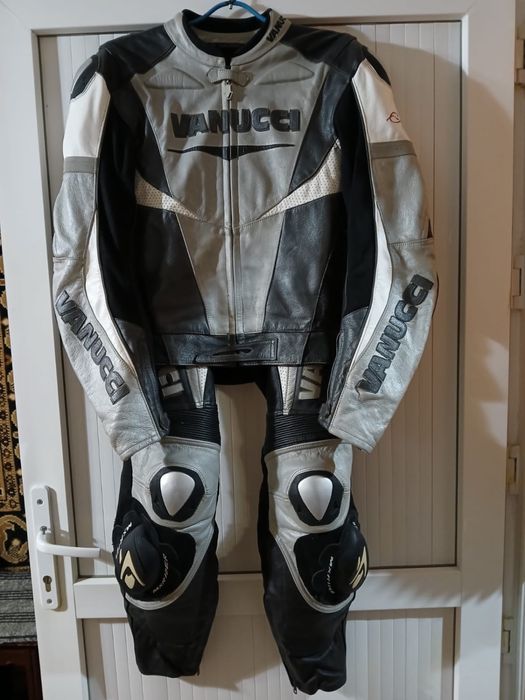 Мото экипировка Б/У