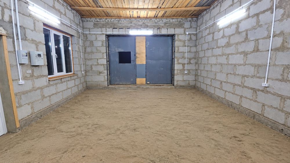 Сдам бокс 50м², высота 4м
