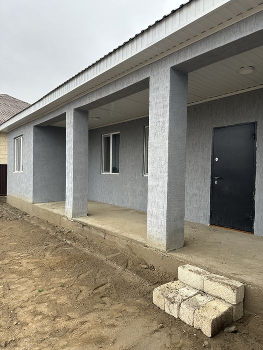 Береке селосынан үй сатылады.Ремонт  қажет етпейді.