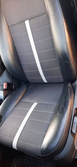 Ford Kuga - 2012