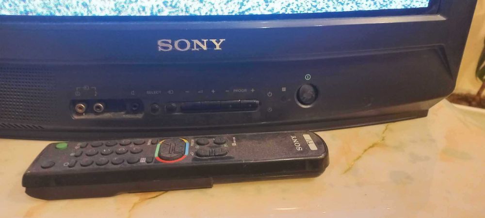 Телевизори Sony Trinitron, Toshiba и DVD Neo