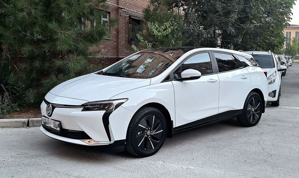 Buick Velite 6 430km