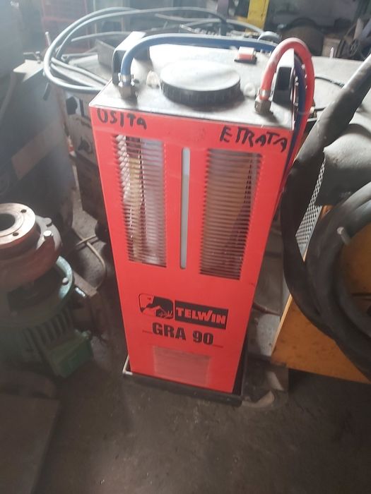 Aparat de sudură la fir INE MM450