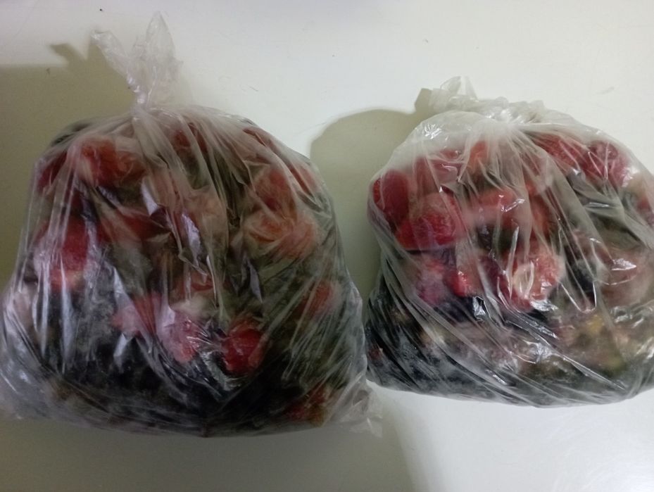 Ягоды замороженные