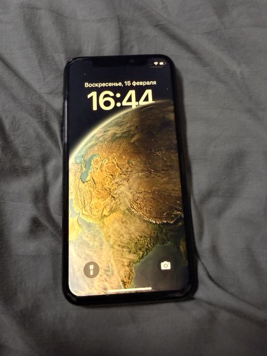 Продам Iphone Xs