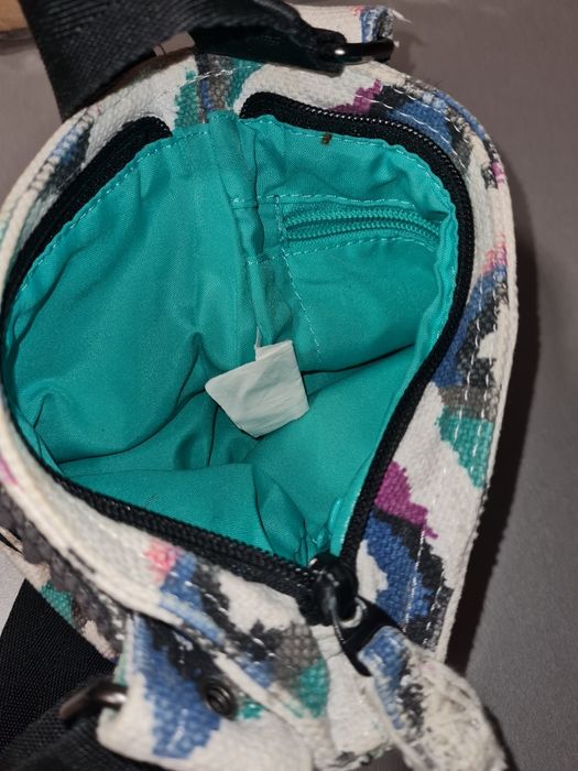 Чанта през рамо Dakine