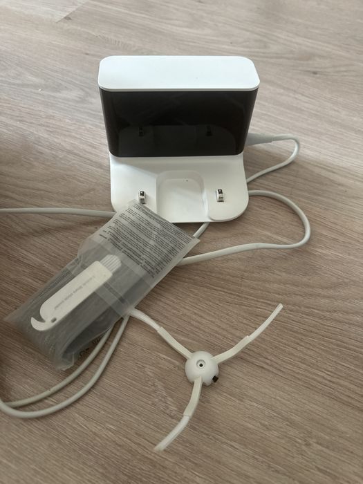 Робот пылесос mi