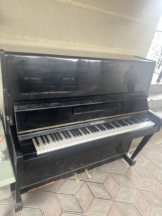 Срочно продам пианино за 20тыс
