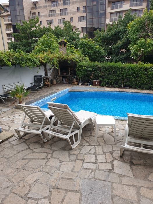 Продава се Къща в Свети Влас - 200 кв.м за 2000 €/кв.м - Снимка #2