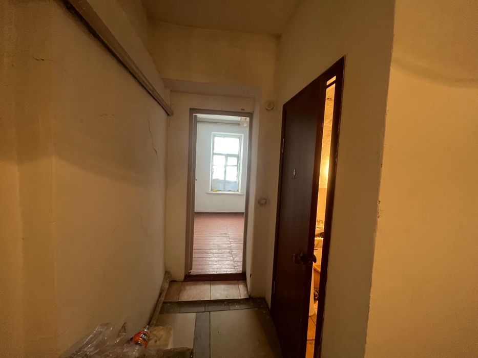 Продам  квартиру 2 этаж