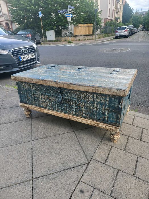 Ракла, скрин, масичка