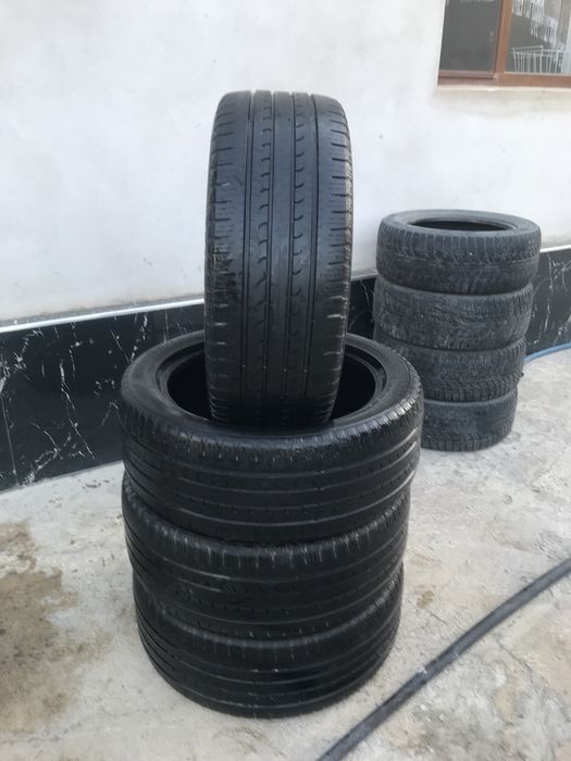 Продаю шины гудьер 235/50R19
