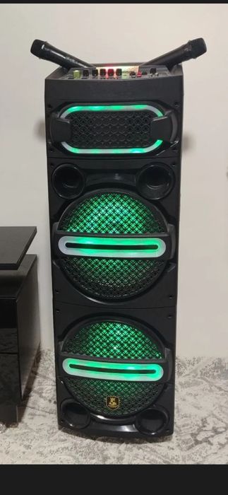 Karoke Kalonka yangi BASS SUPER. 2 ta mikrafoni va 1 ta pulti