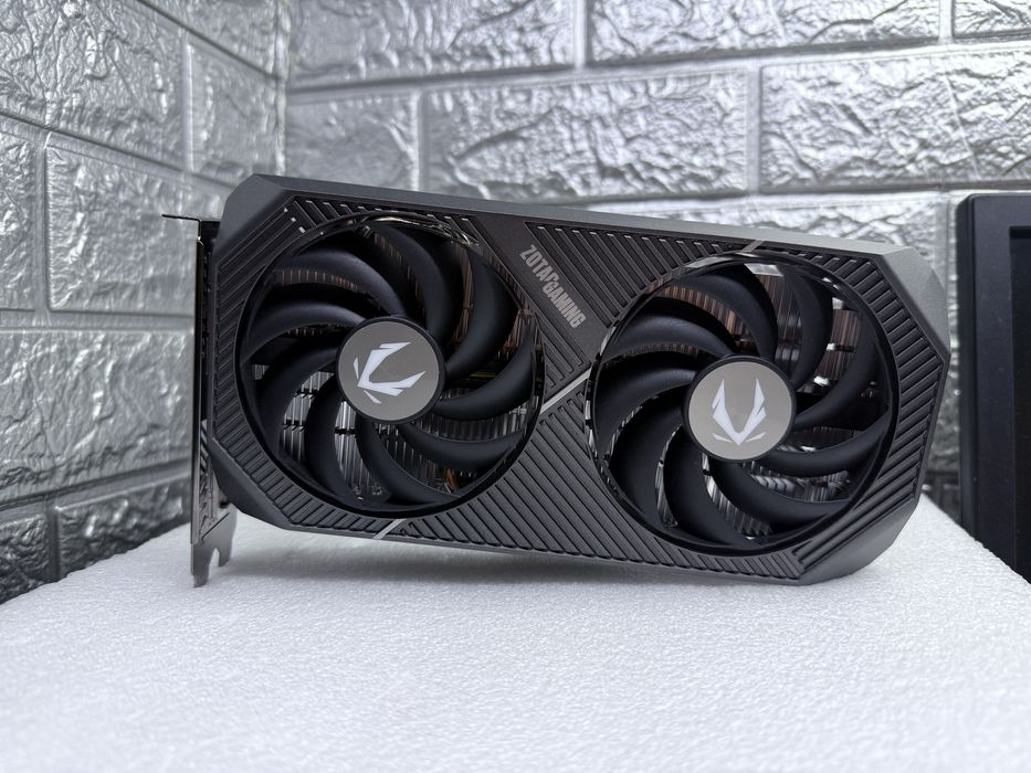 RTX 5060 ZOTAC как новая